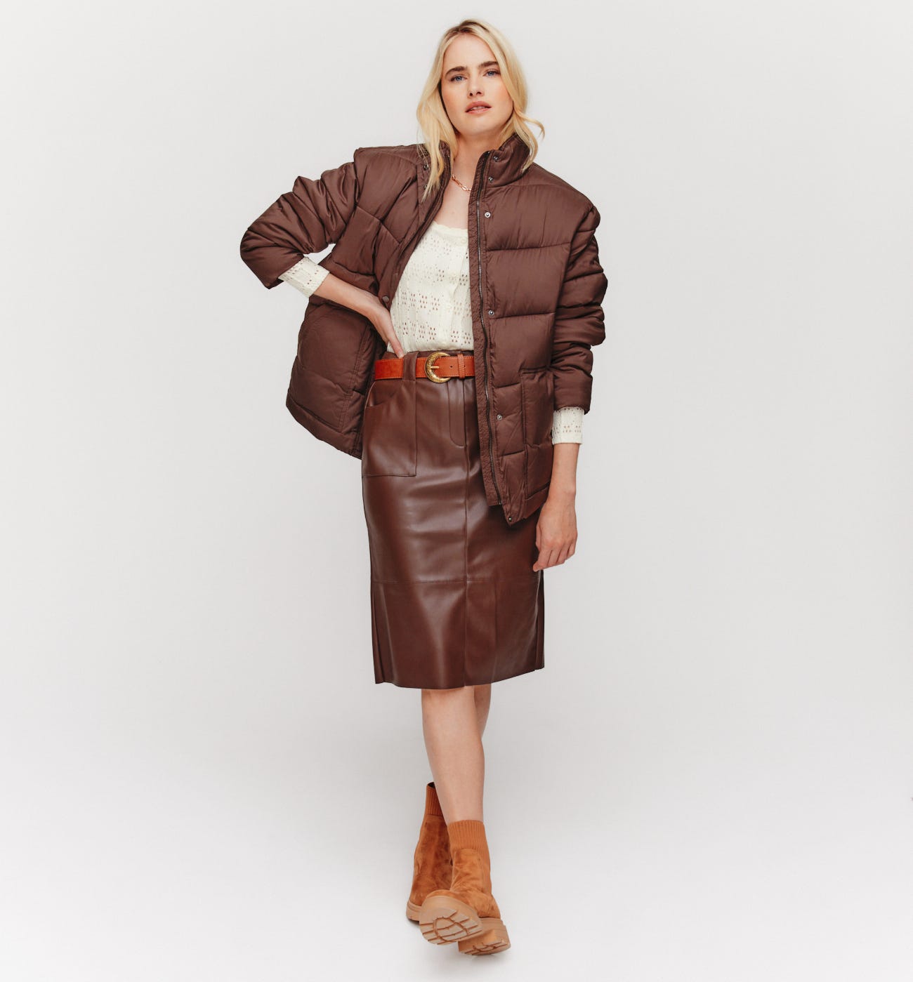 Cardigan corto a trafori