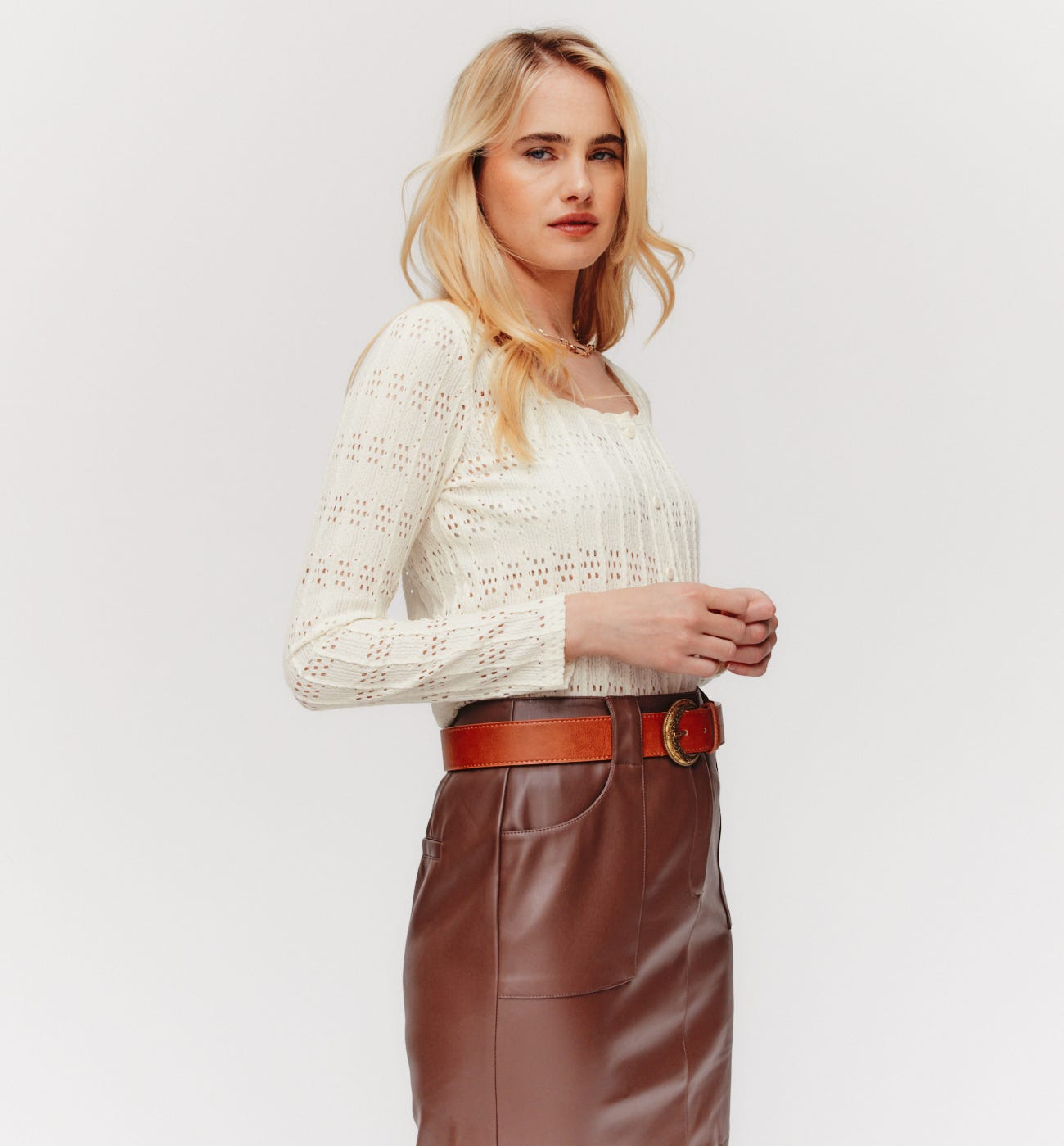 Cardigan corto a trafori