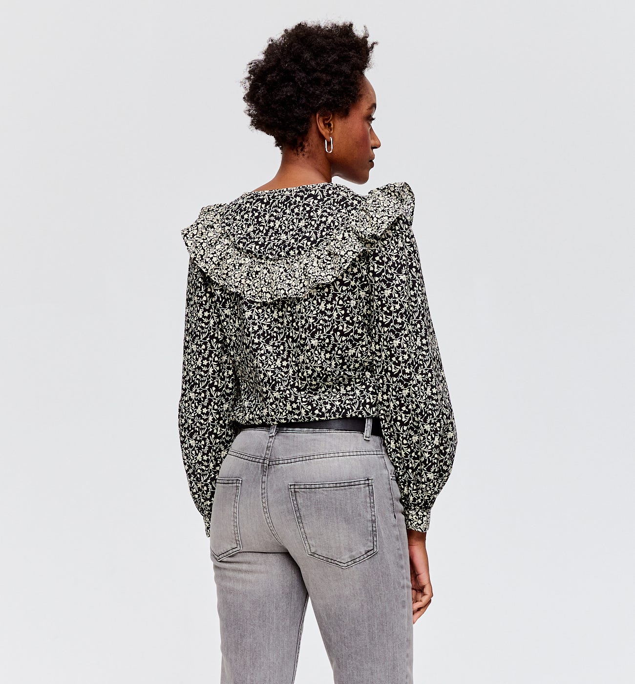 Frilly patterned blouse