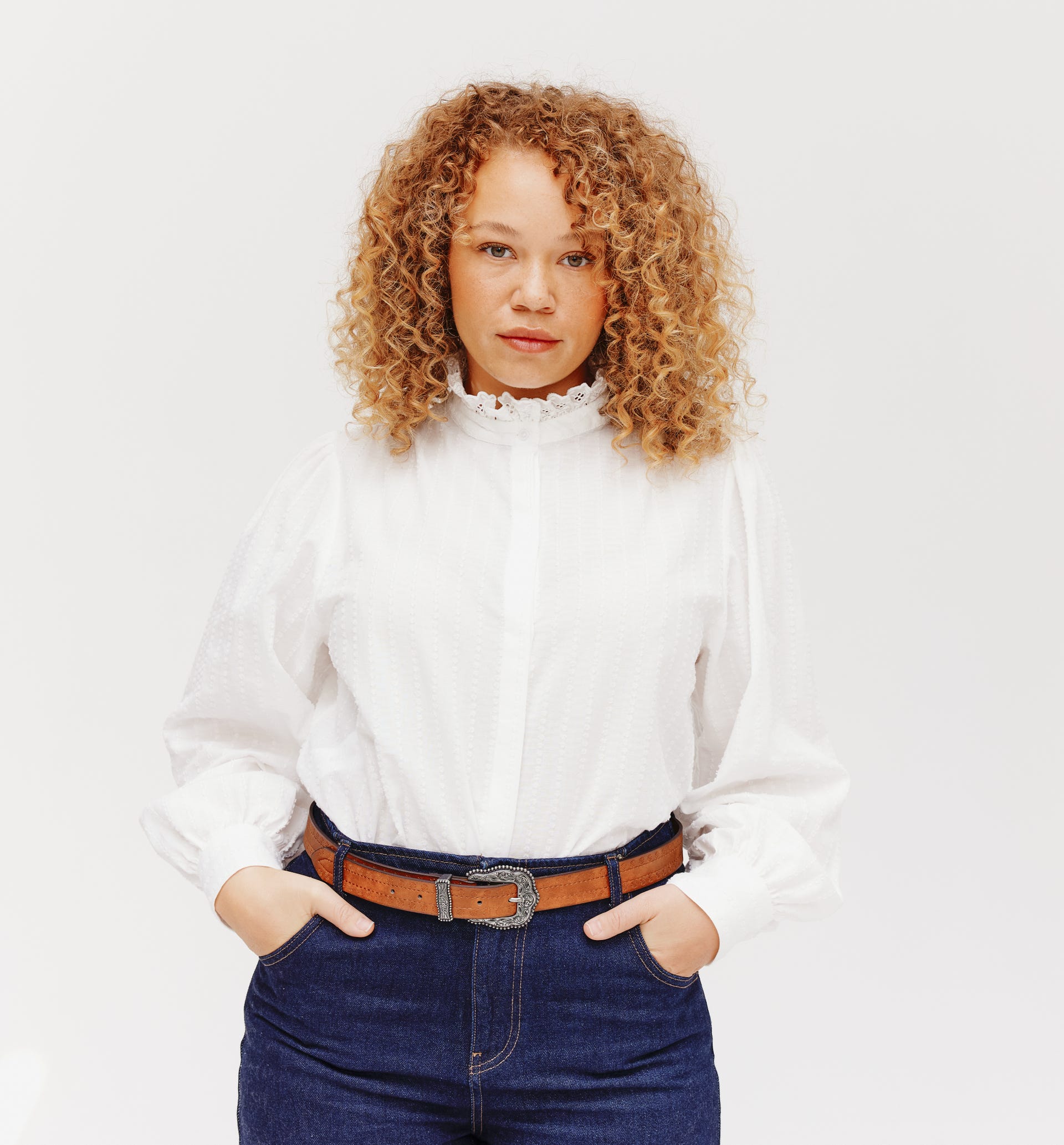 Retro embroidered shirt