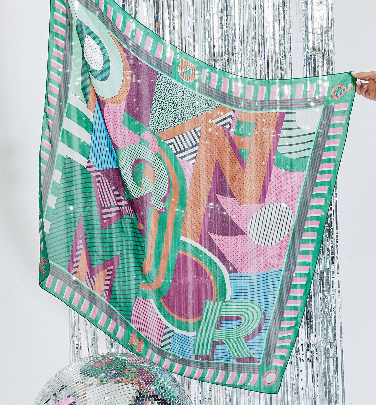 Foulard in seta stampa abbiccì