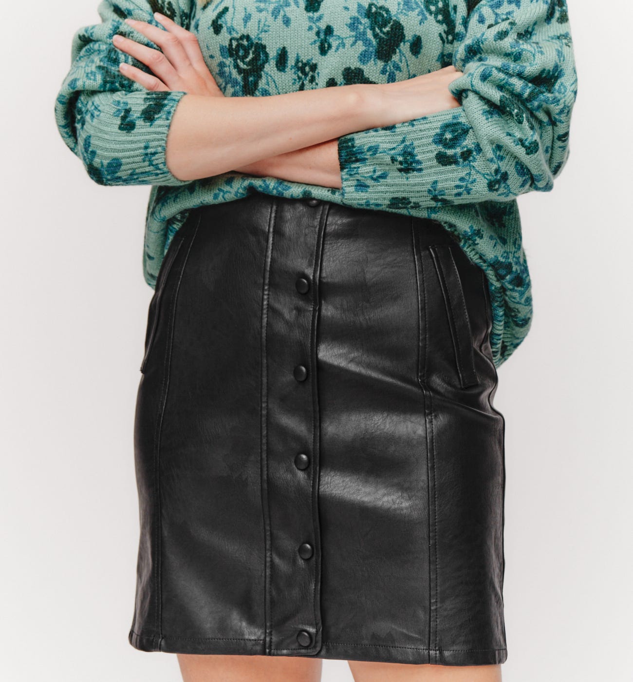 Faux leather mini skirt