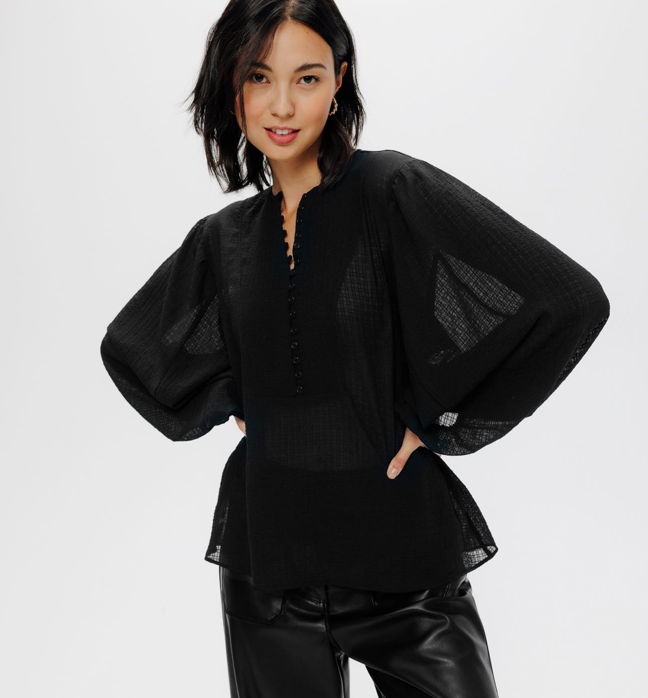 Puff-sleeved bohemian blouse
