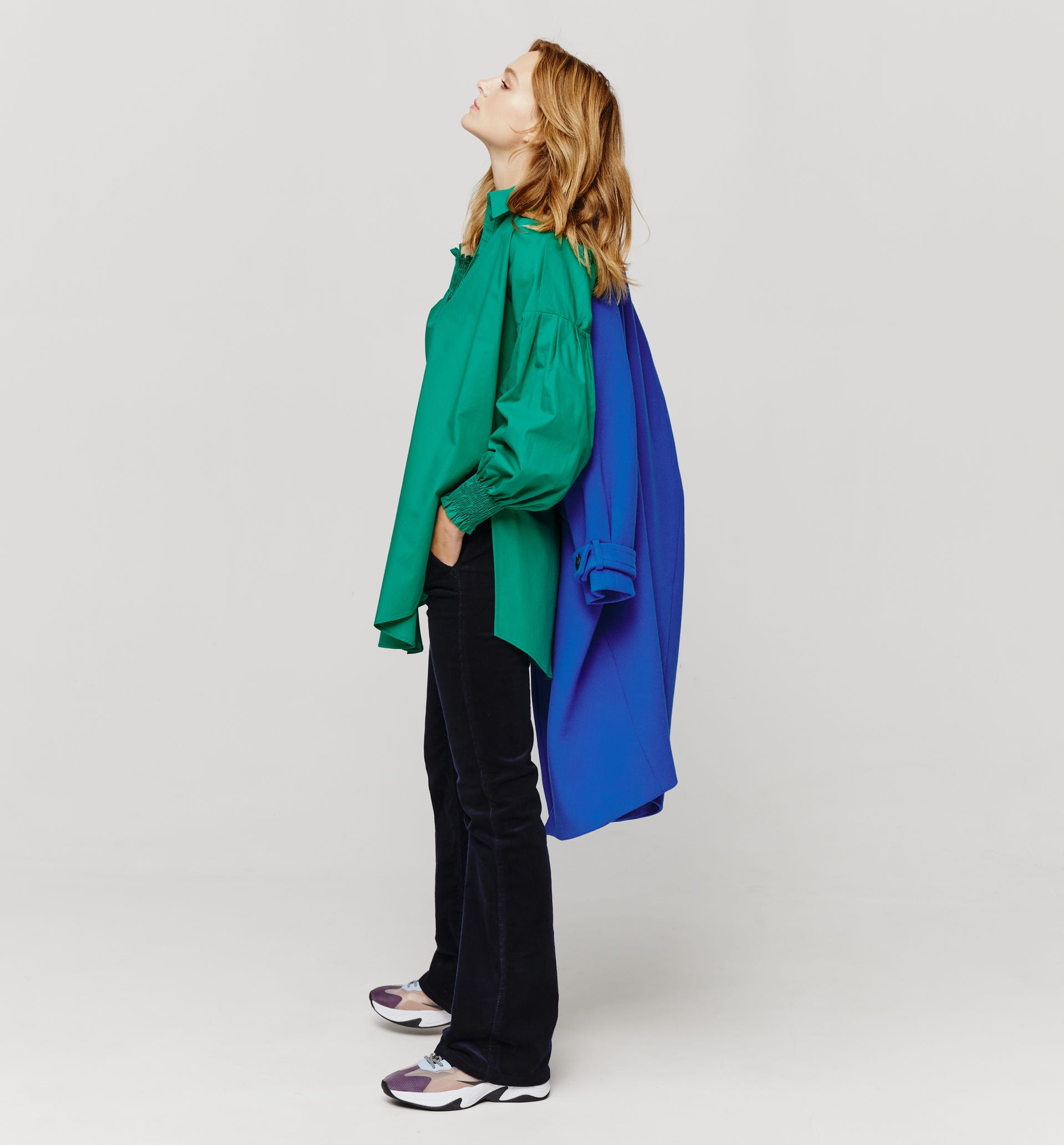 Maxibluse
