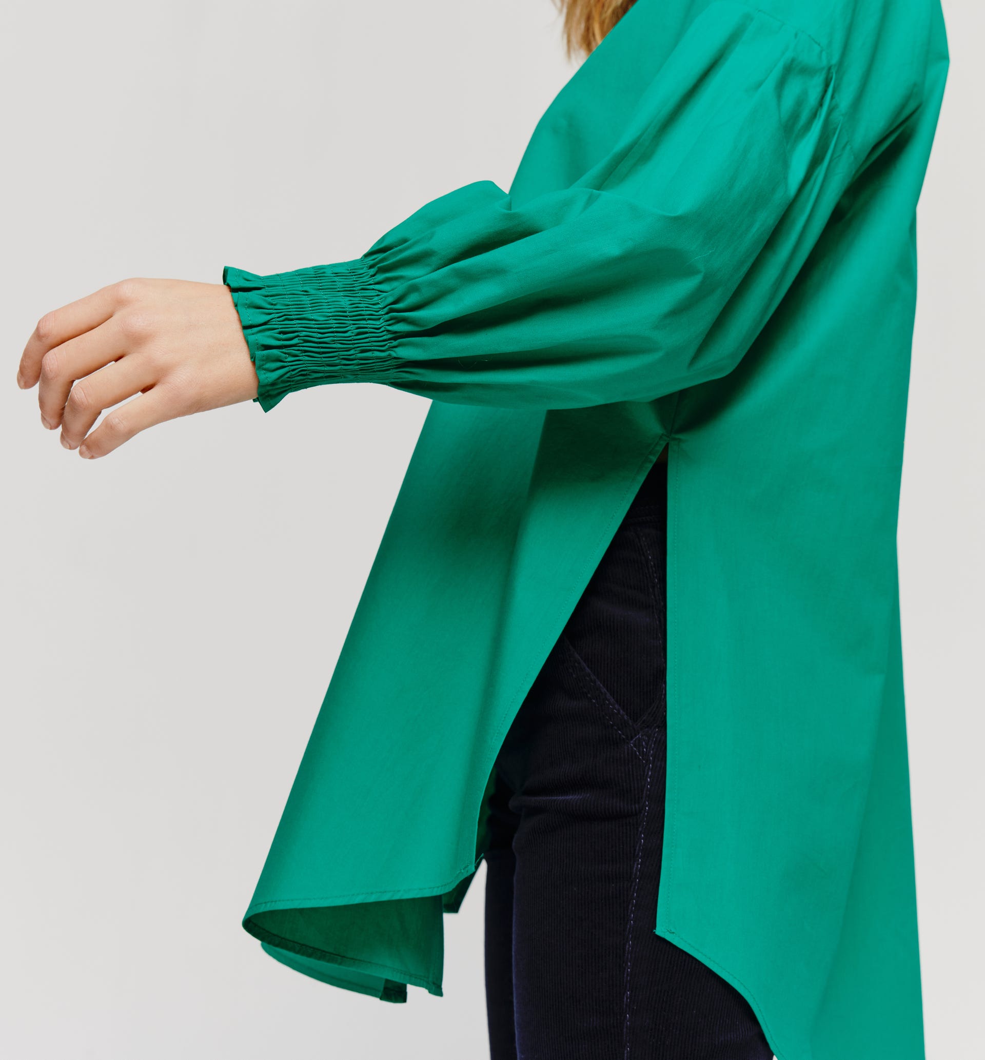 Maxibluse