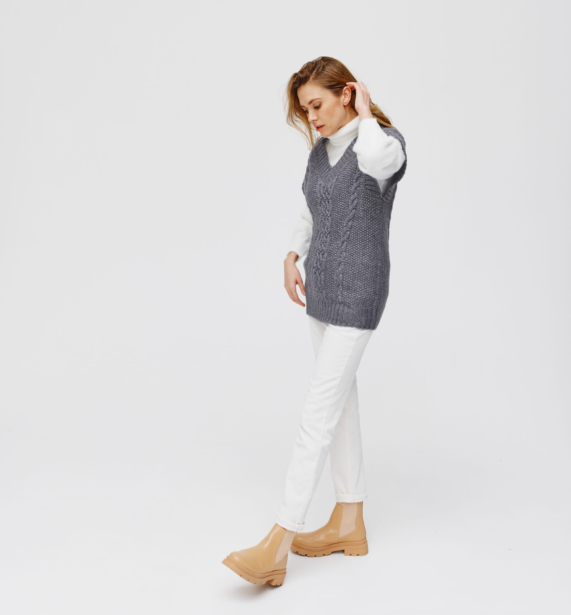Pull sans manches torsadé