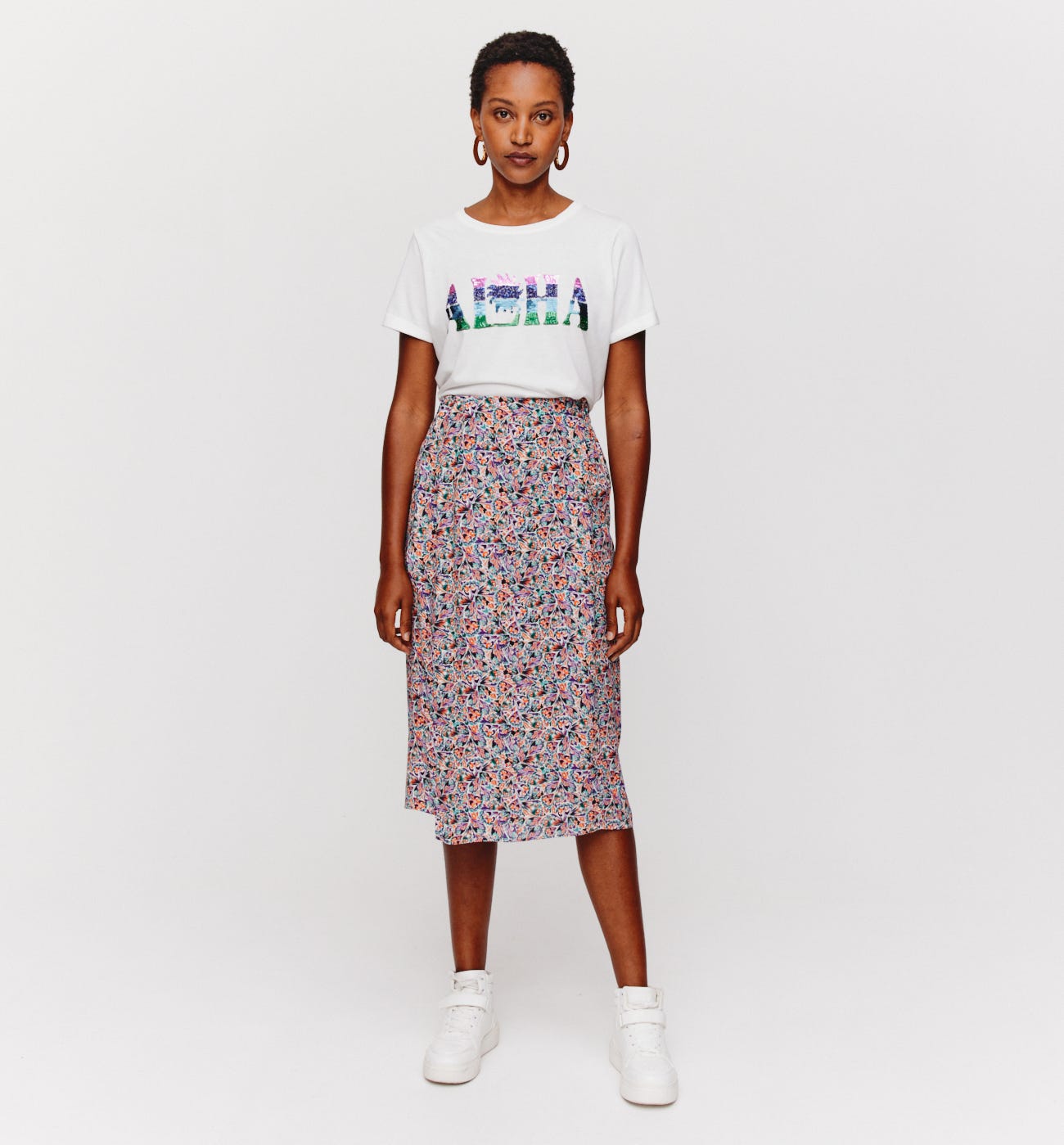 T-shirt con paillette