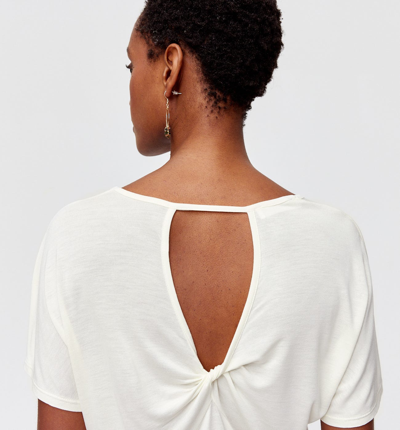 Unifarbenes T-Shirt