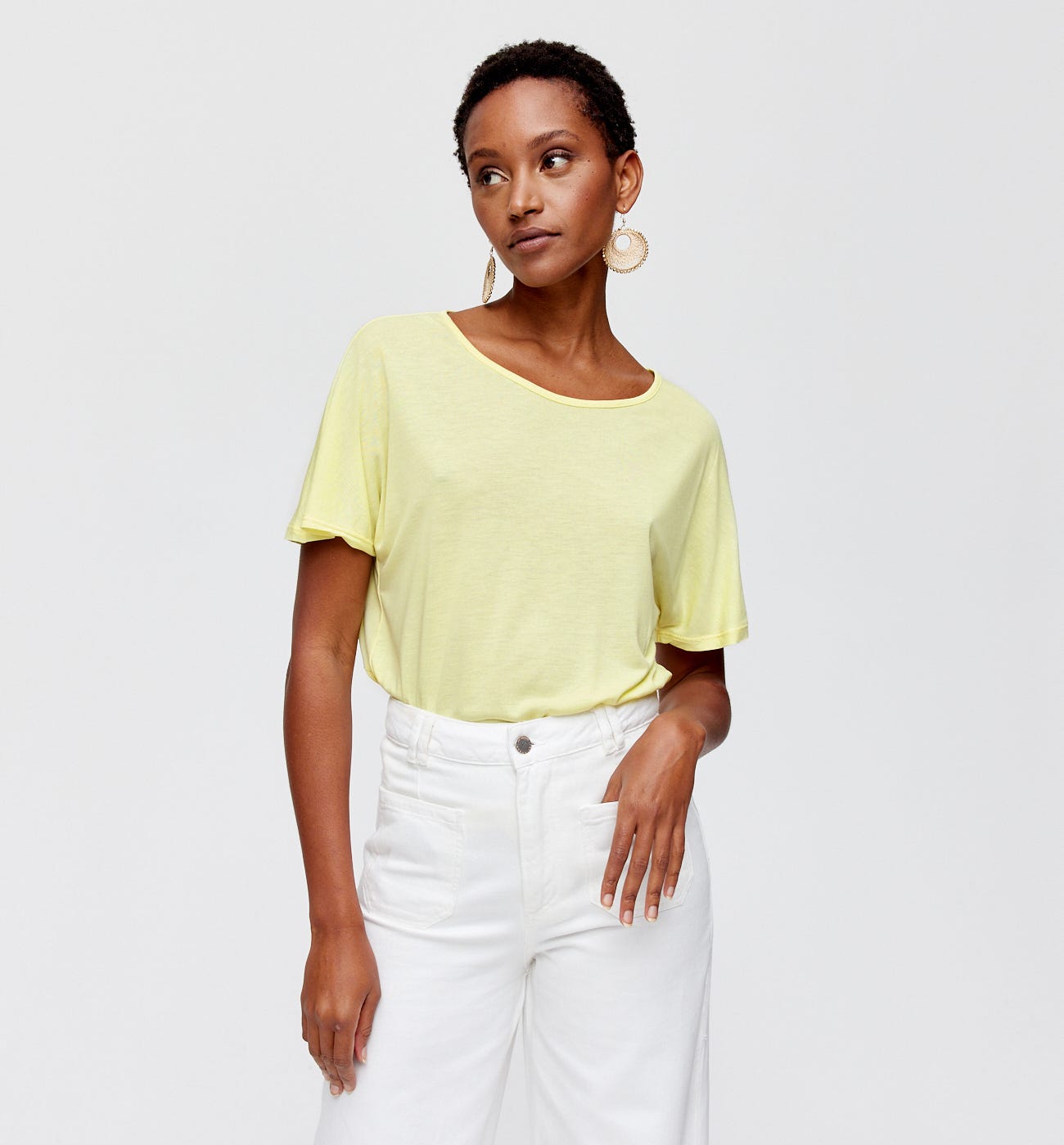 Unifarbenes T-Shirt