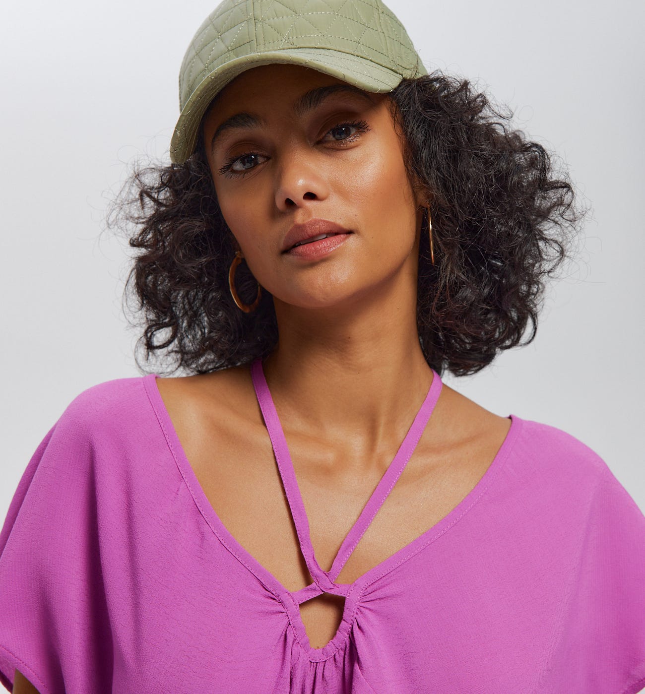 Shirt mit Zierdekolleté