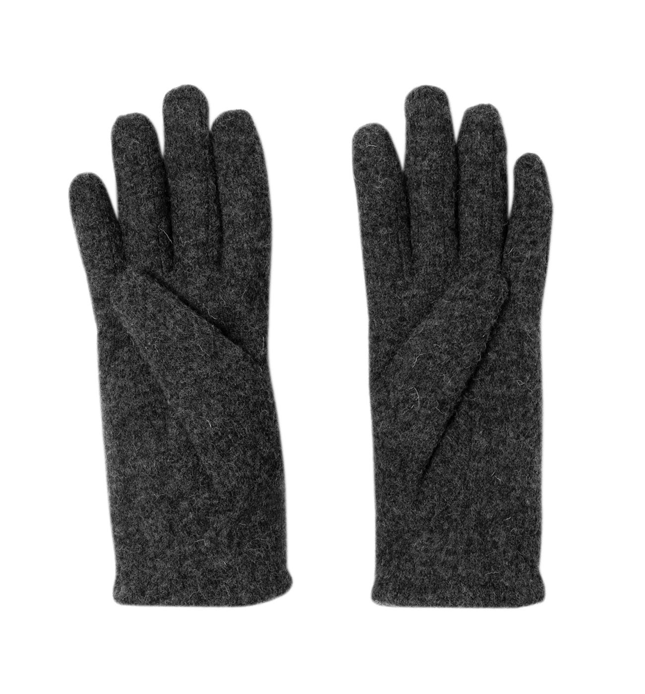 Knitted gloves