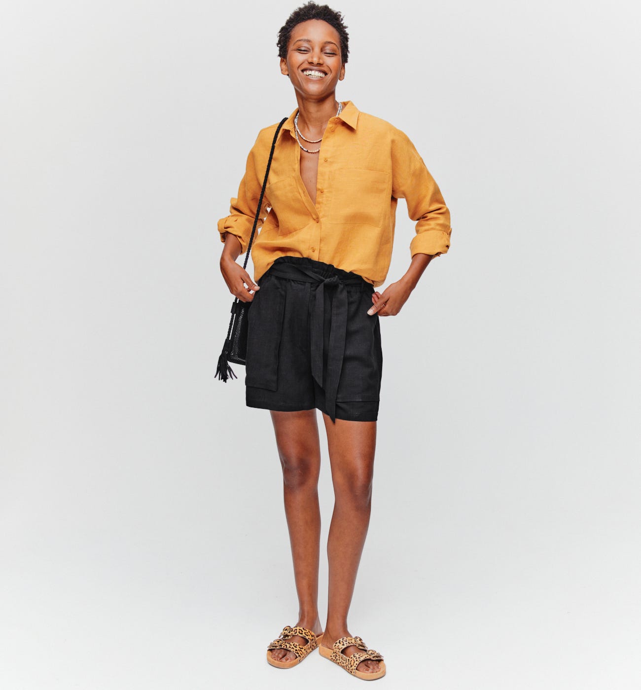Linen blend shorts