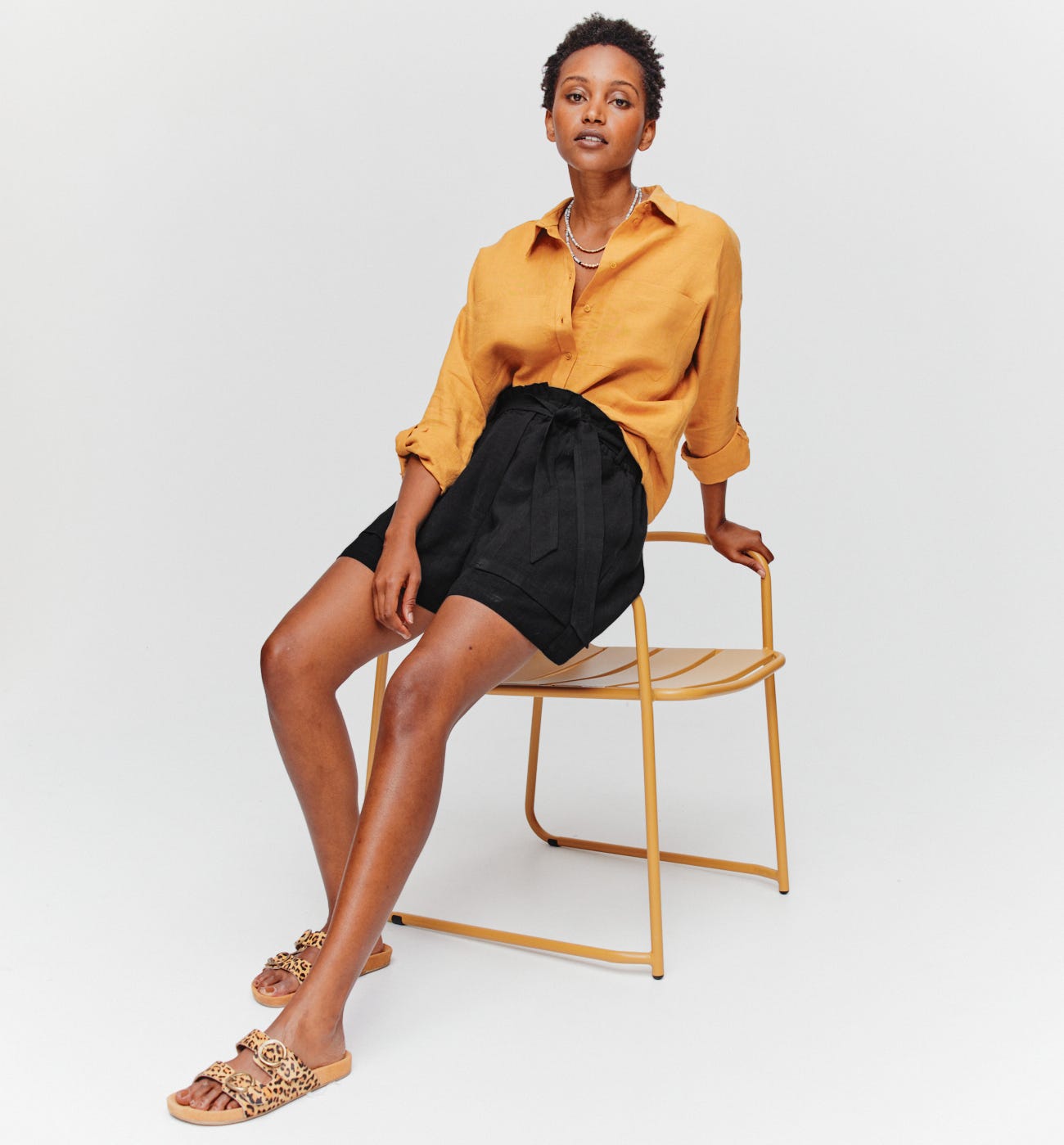 Linen blend shorts