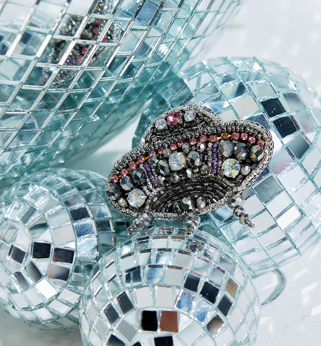 Flying saucer beads brooch