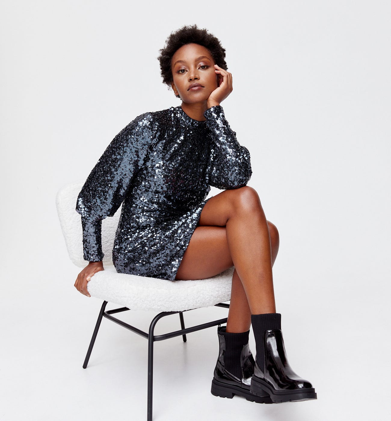 Robe courte à paillettes Femme