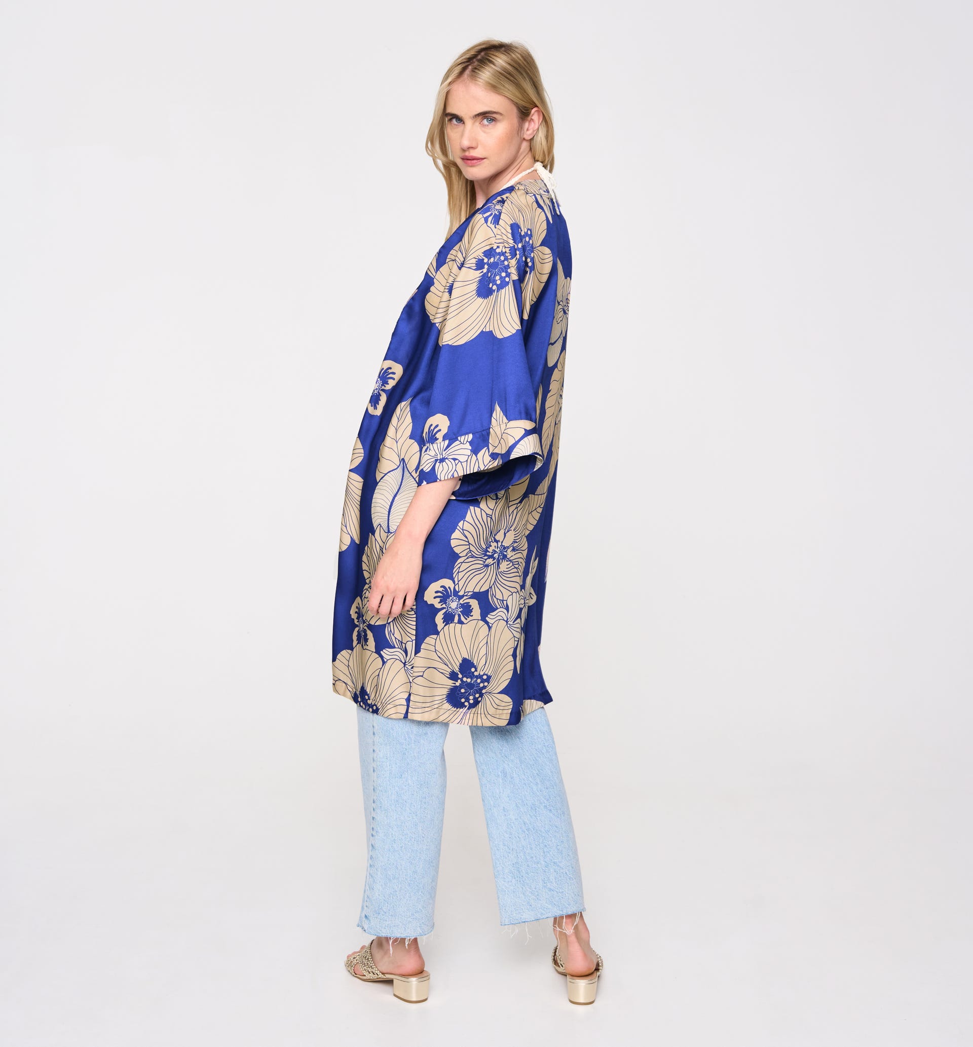 Kimono largo sedoso
