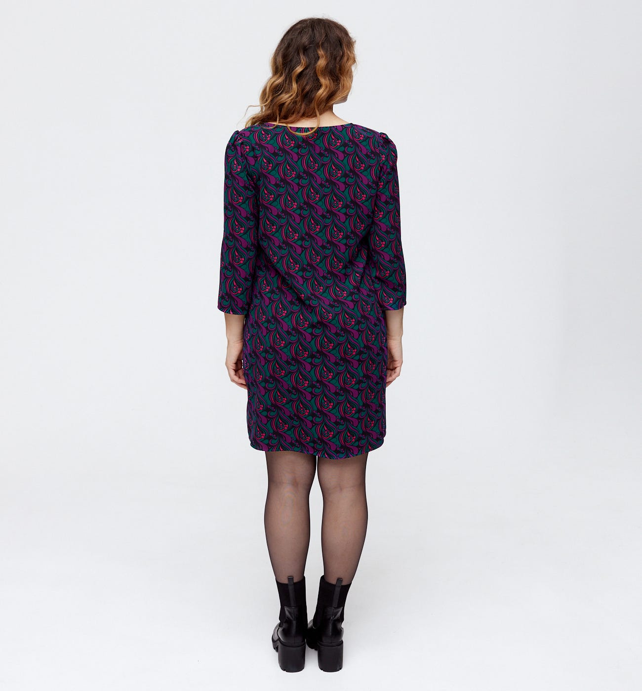 Short flared dress