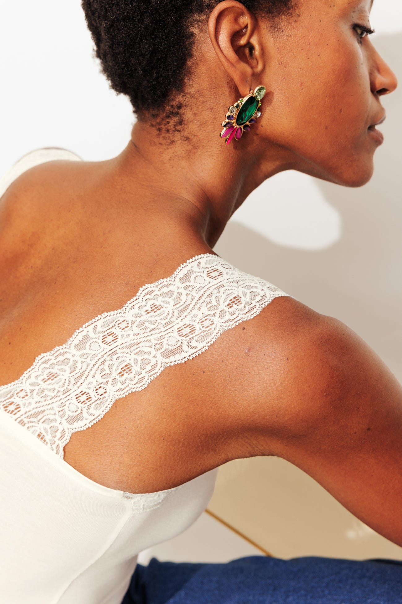 Top à bretelles en dentelle