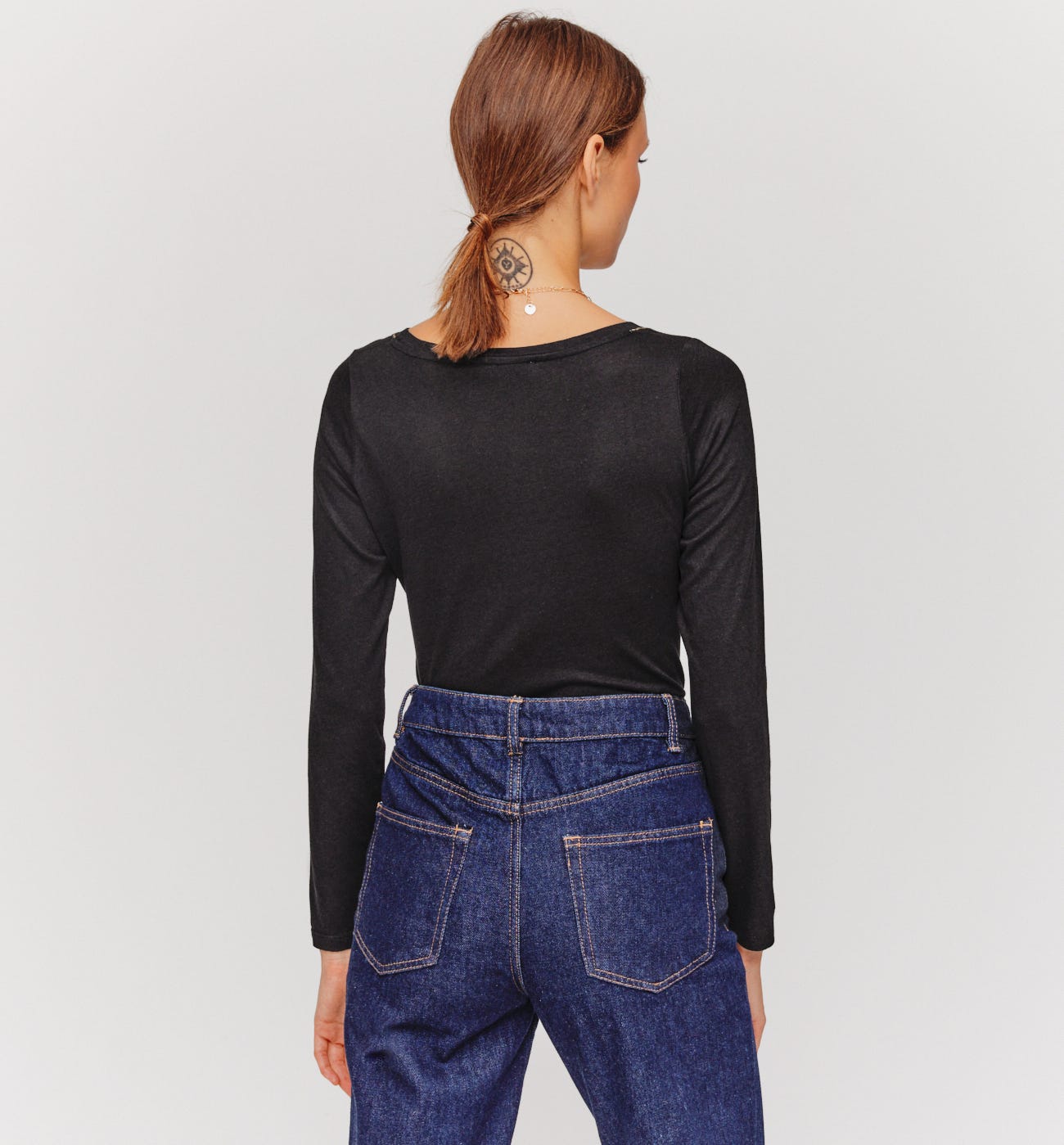 Top collo tondo
