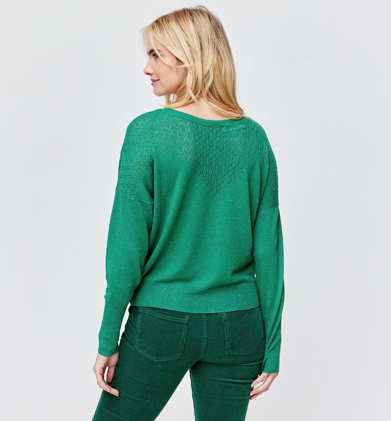 Glänzender Feinstrickpullover