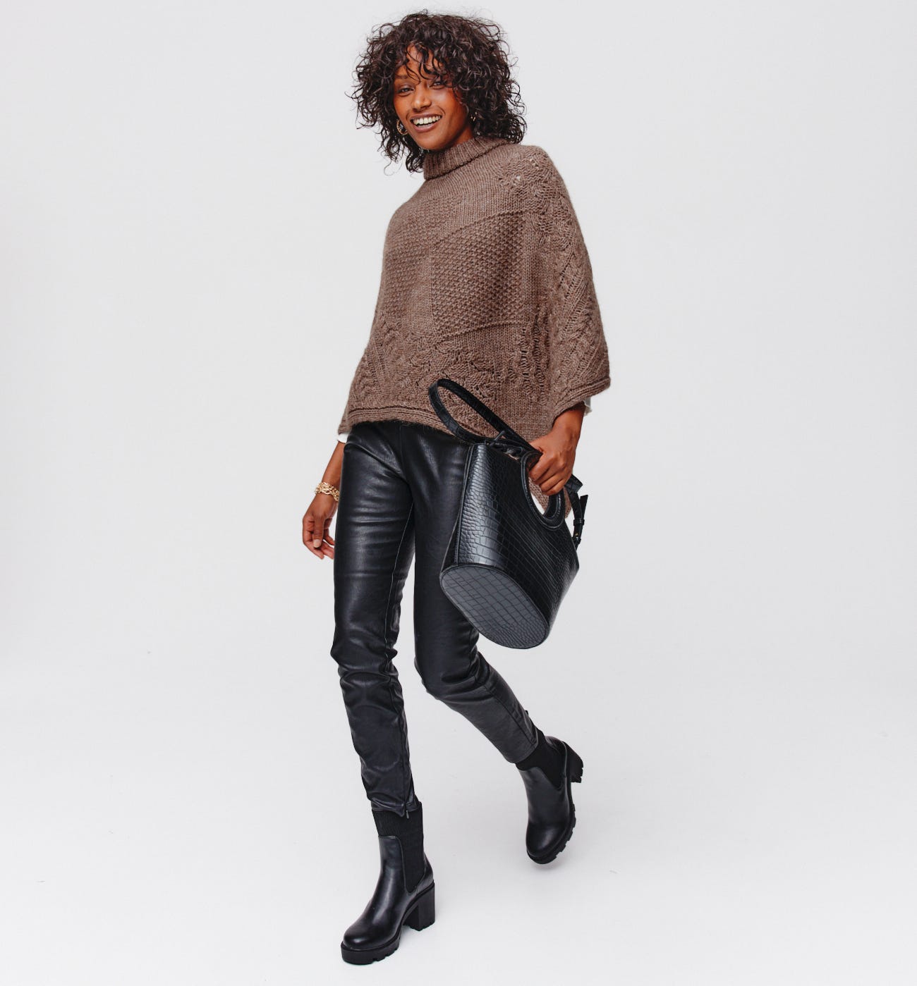 Cape en tricot Femme