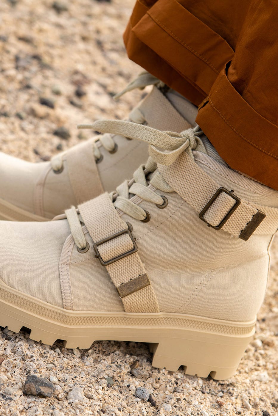 Baskets montantes en toile