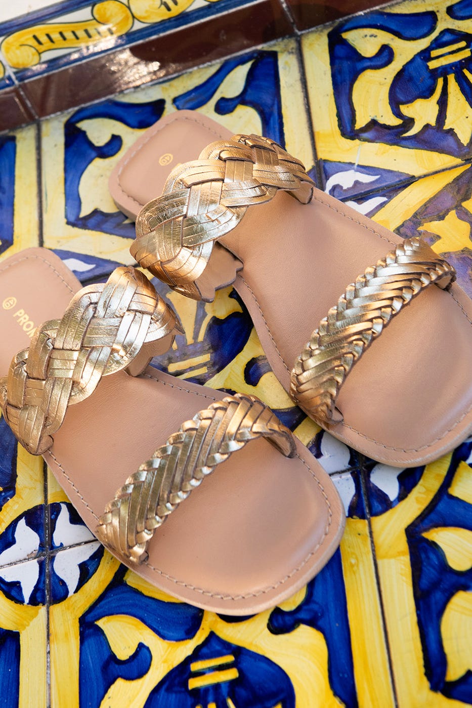 Geflochtene Pantoletten