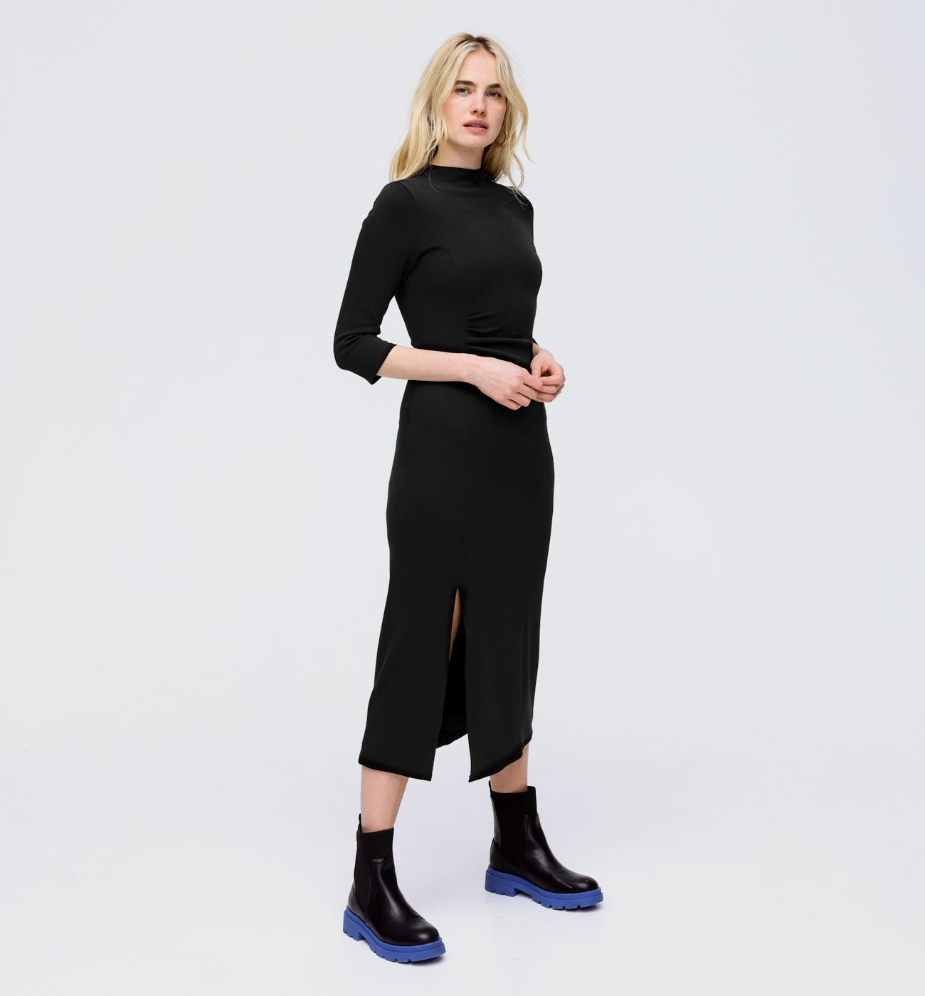 Mid-length jacquard knit dress