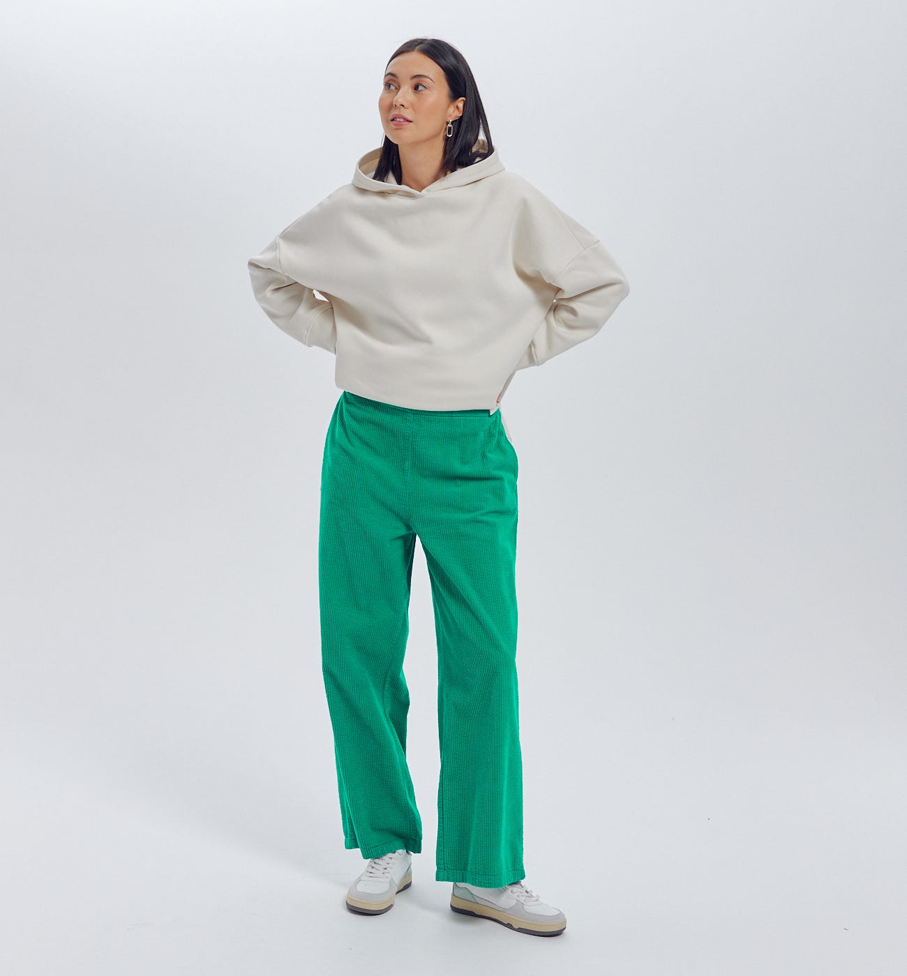 Pantaloni larghi in velluto