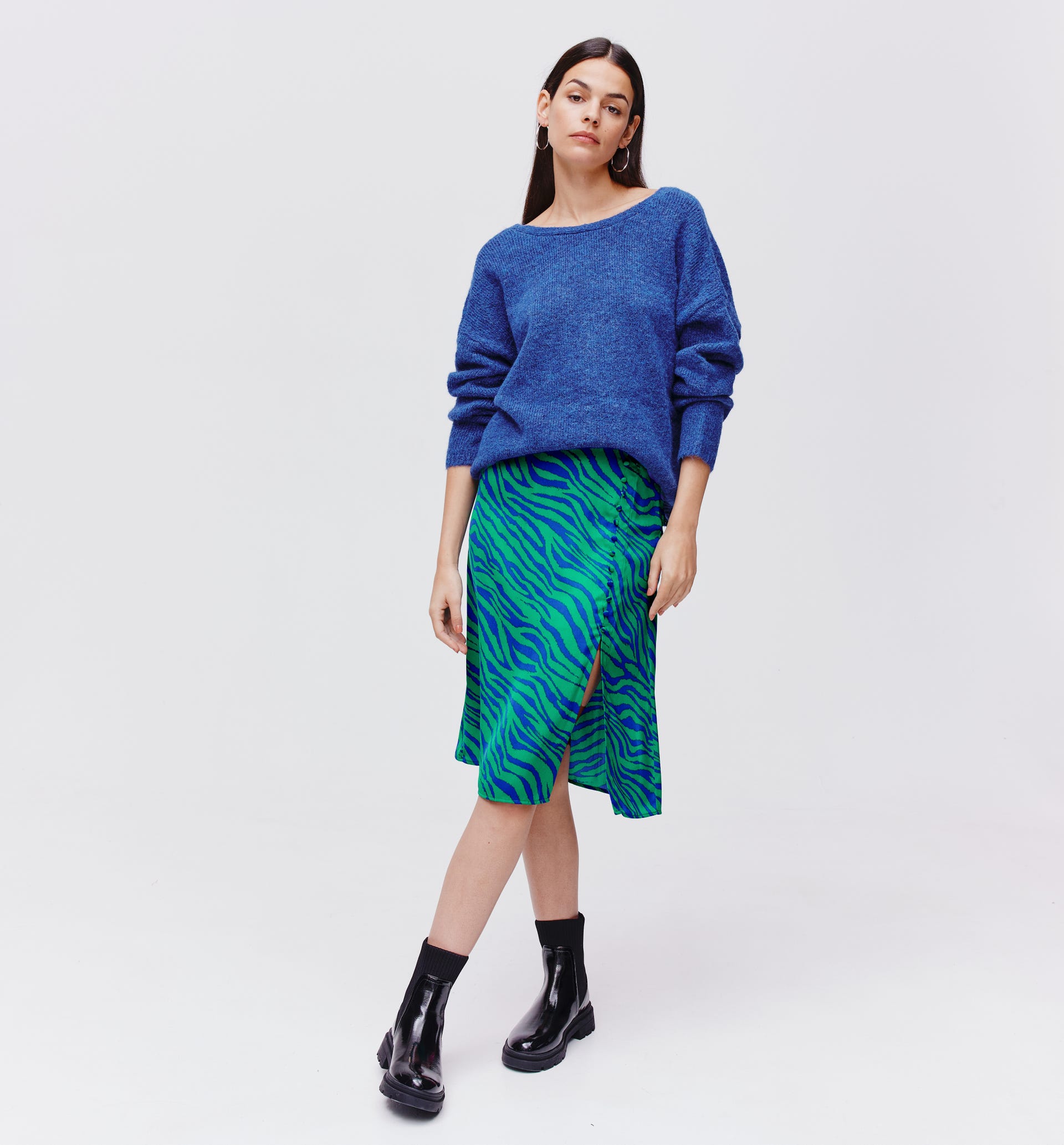 Midi skirt with slit