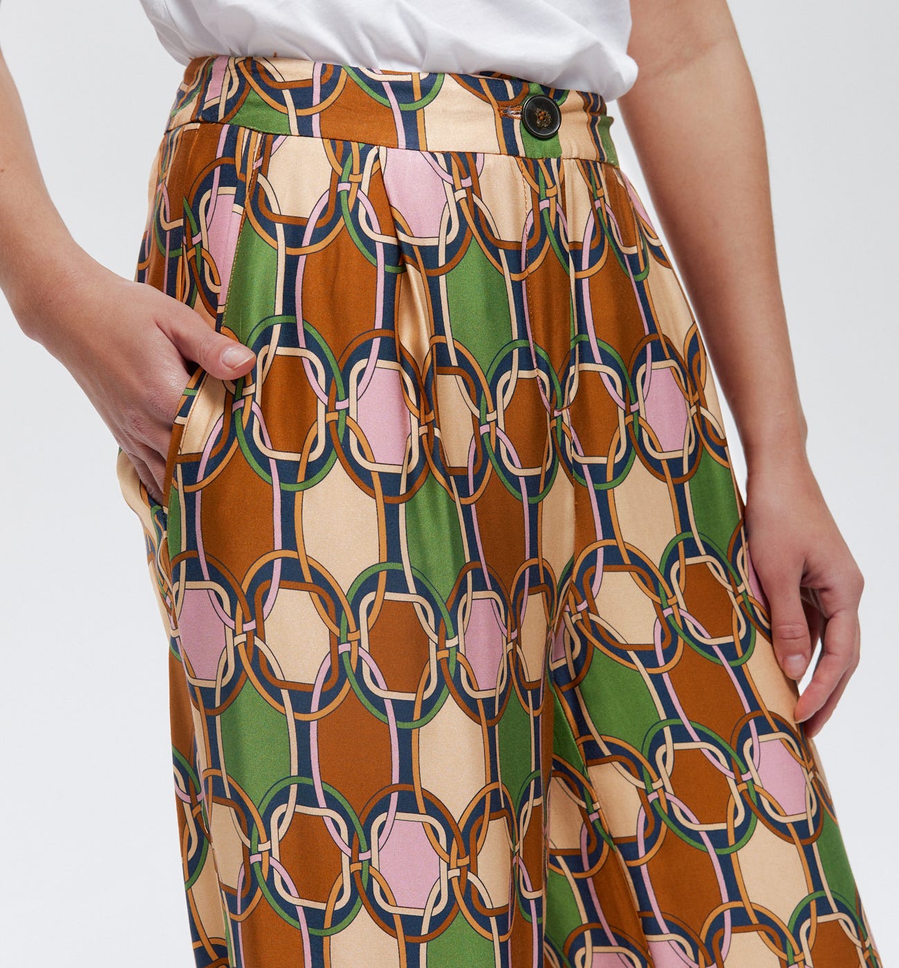 Pantalon large en satin