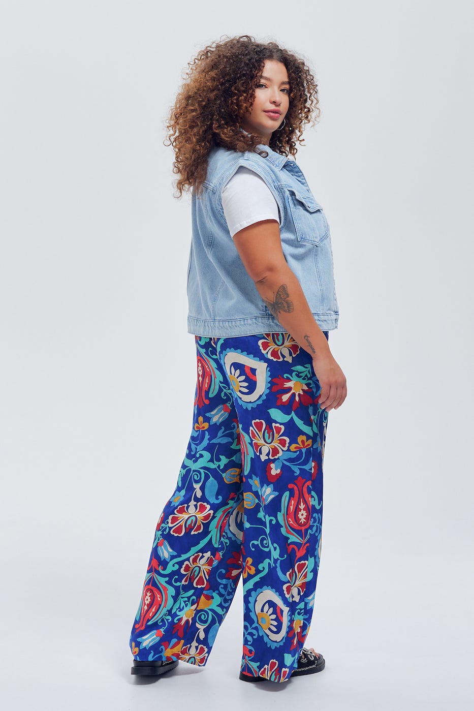 Pantalon large en satin Femme