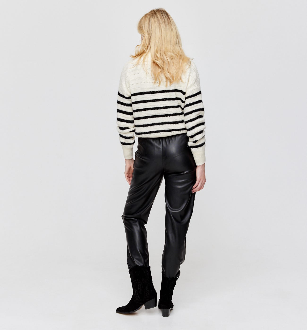 Jogpants aus Kunstleder