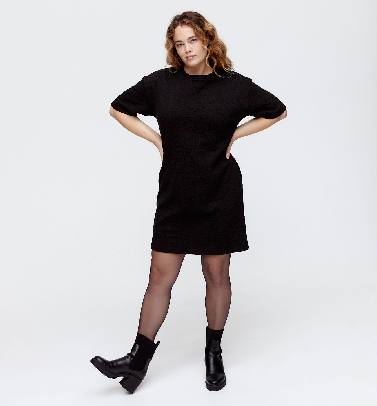 Short dress
