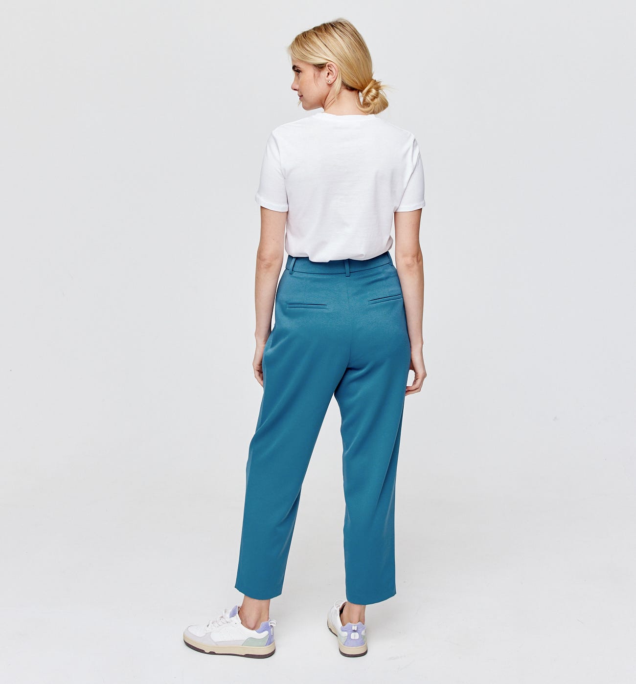 Pantaloni con le pinces