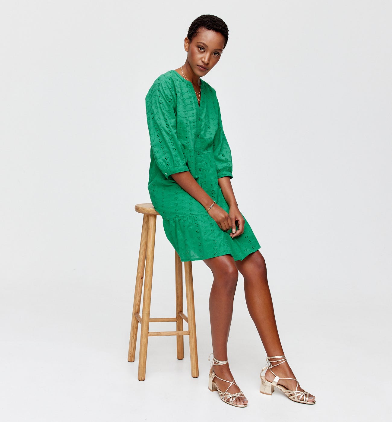 Robe en broderie anglaise