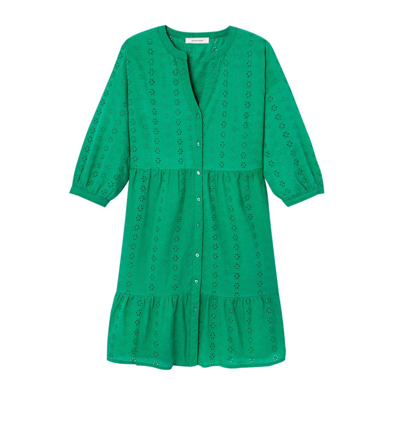 Robe en broderie anglaise