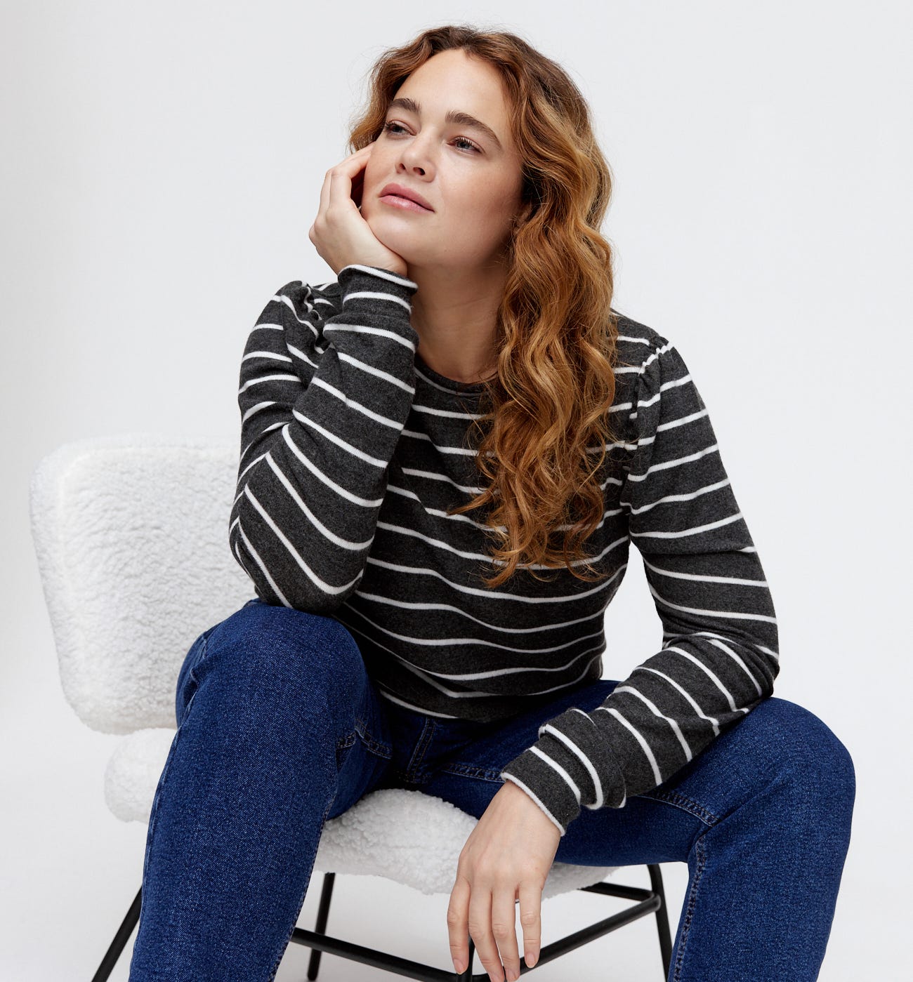 Long-sleeved top