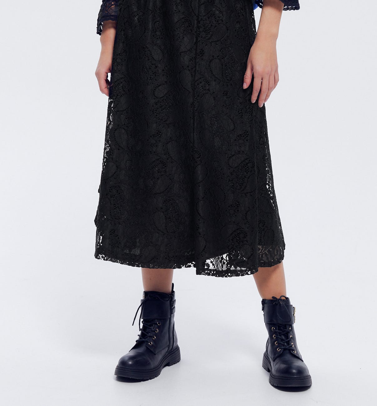 Cream Layered Lace Midi Skirt