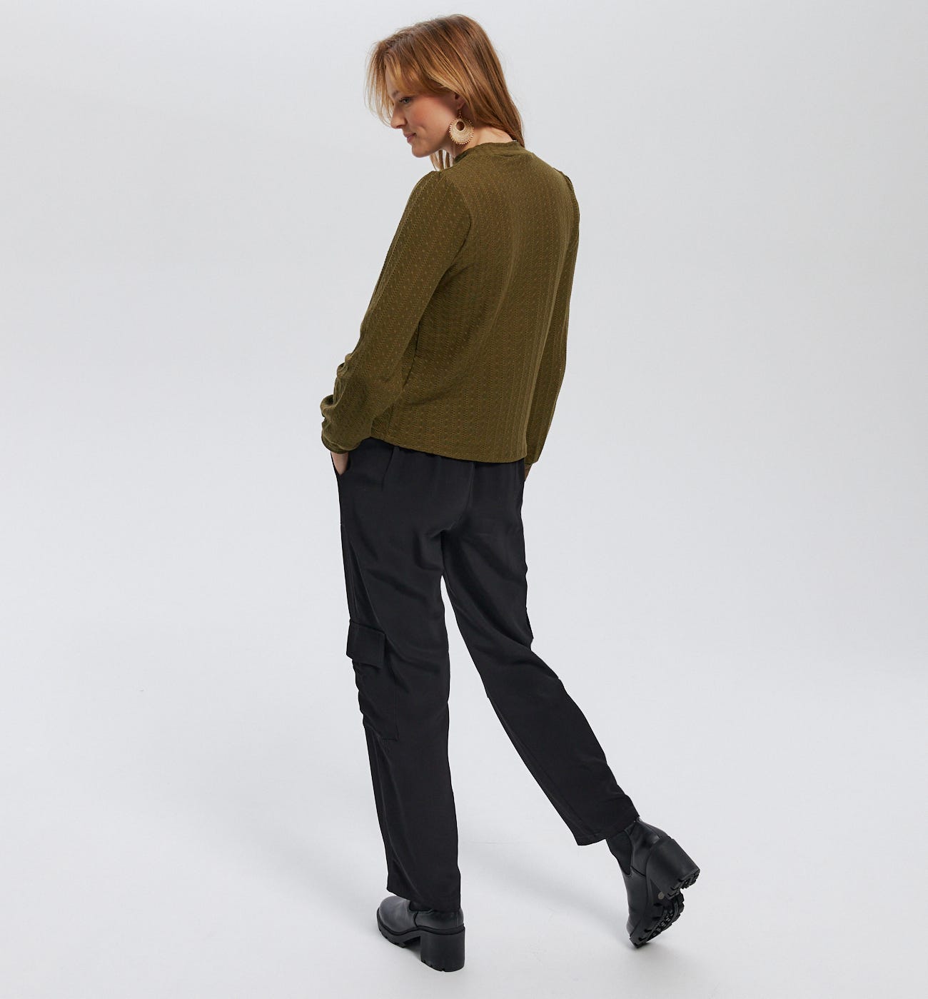 Pull fin en maille ajourée