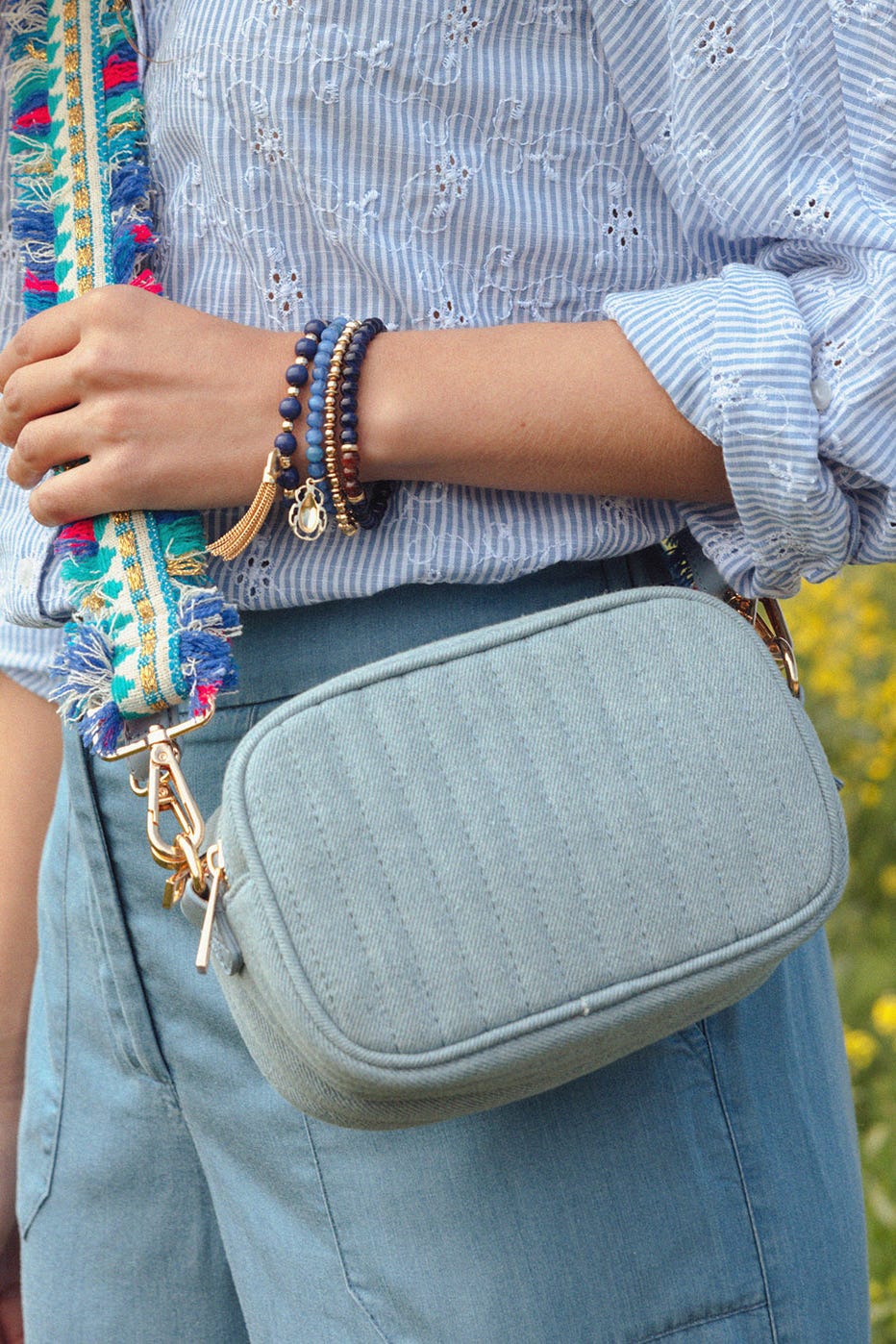 Kleine Tasche in Jeansoptik