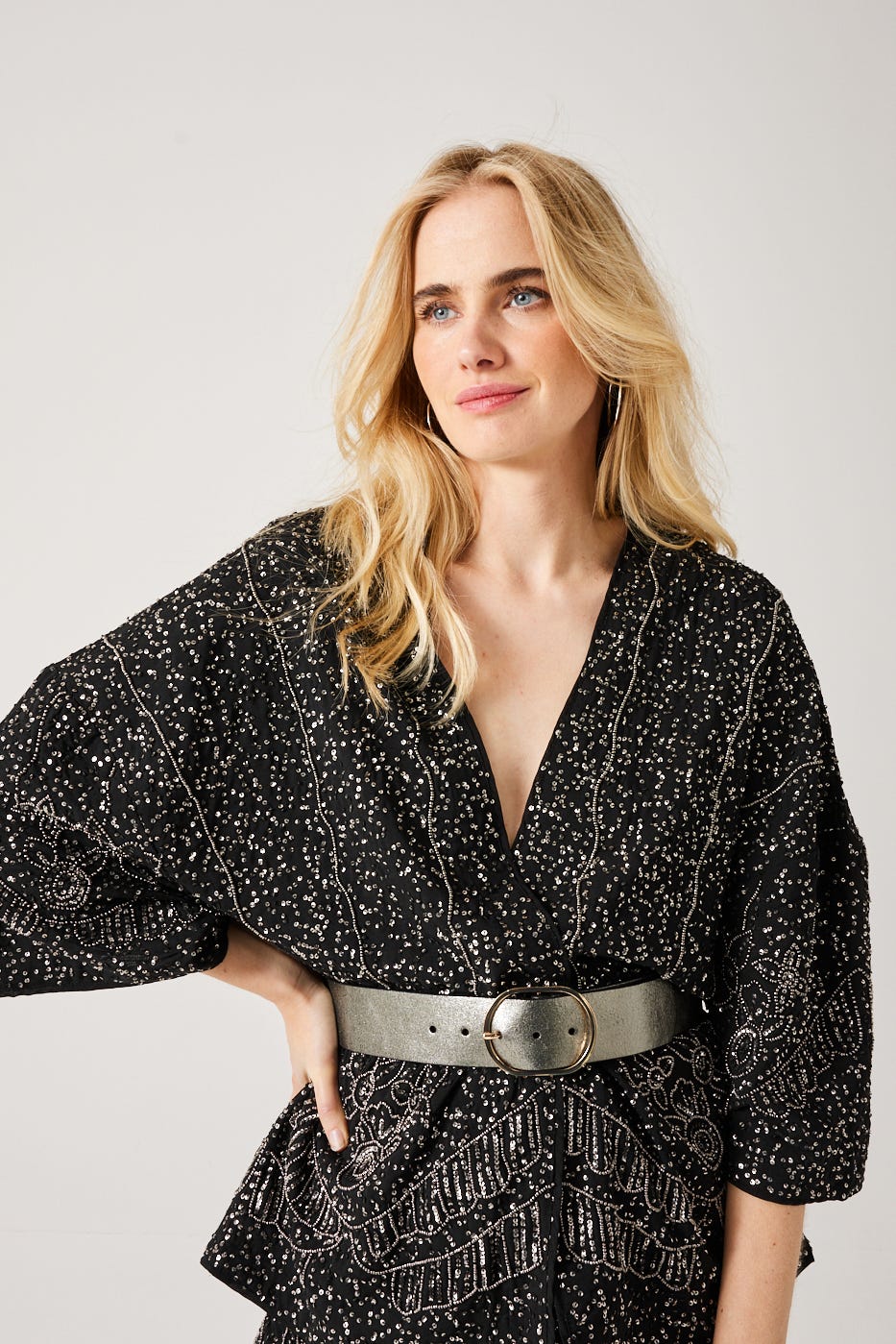 Embroidered kimono jacket
