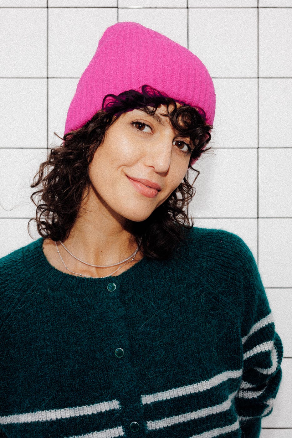 Bonnet en tricot coloré Femme