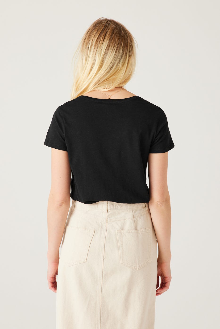 T-shirt collo a V