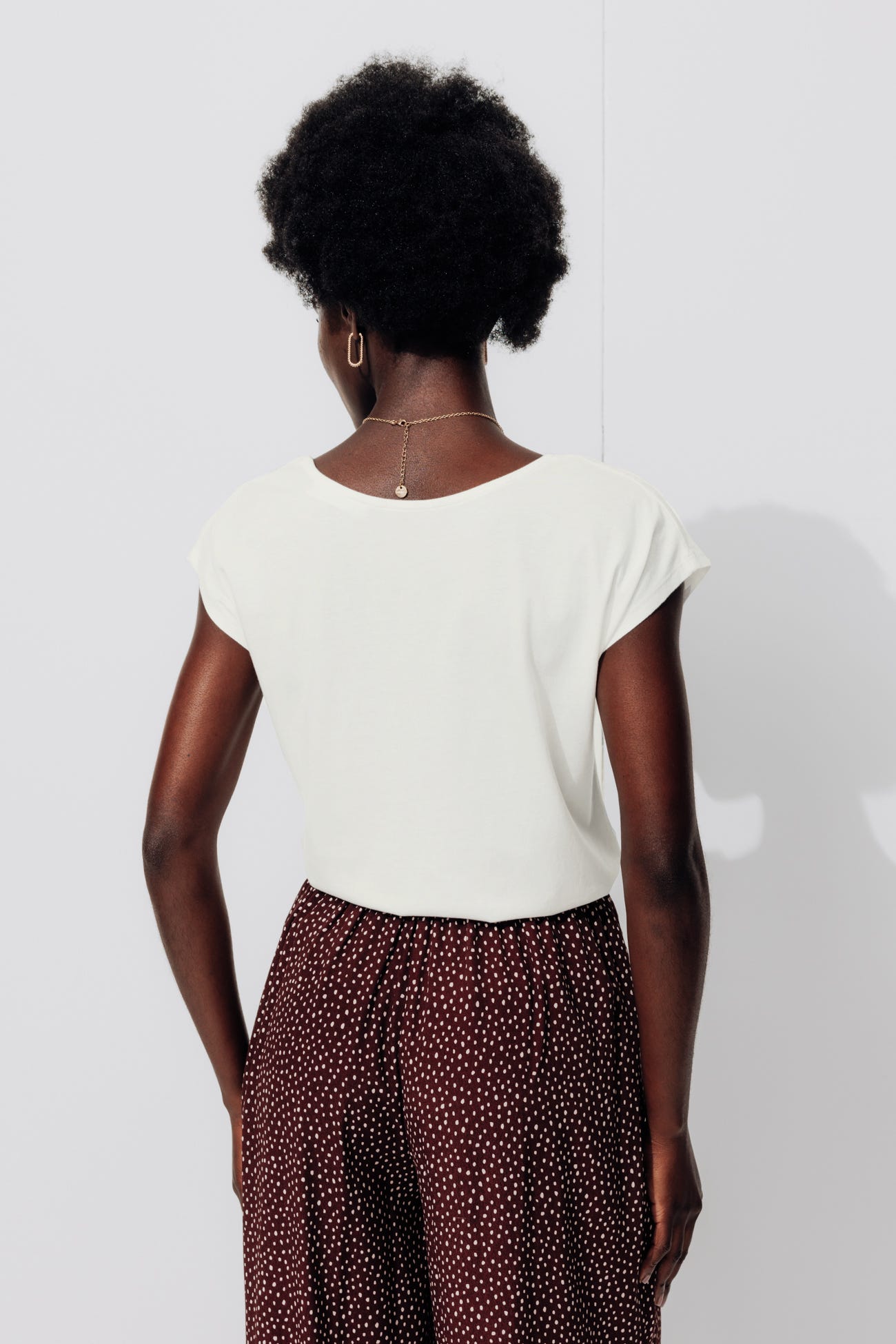 Koszulka damska z koronką