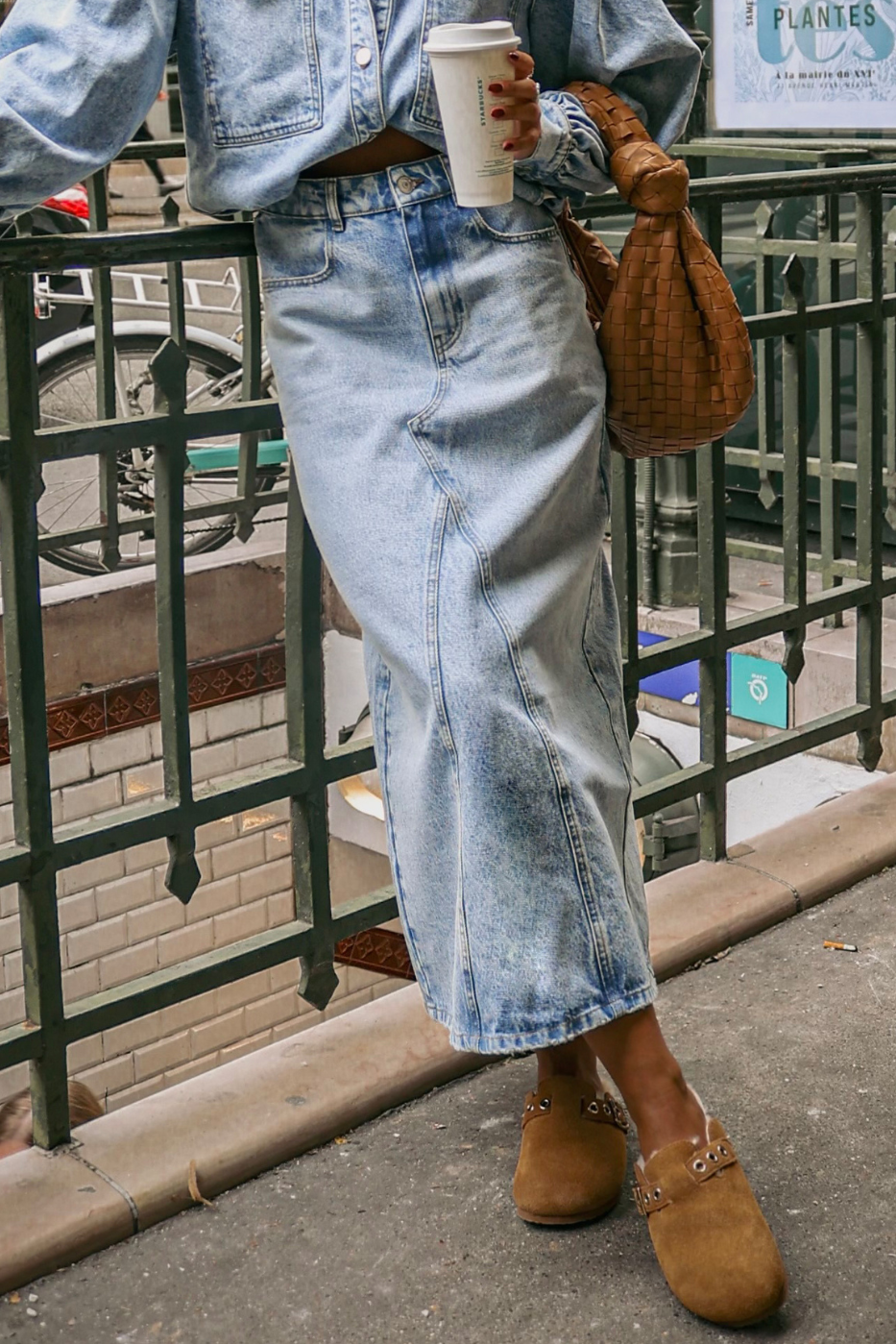 Mid length denim skirt Medium denim