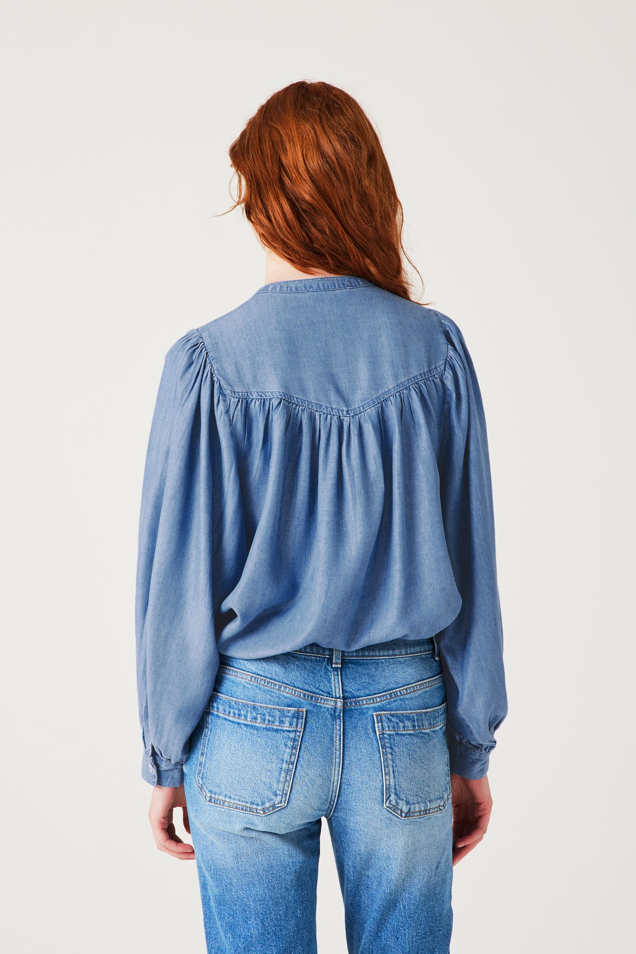 Camisa bordada lyocell