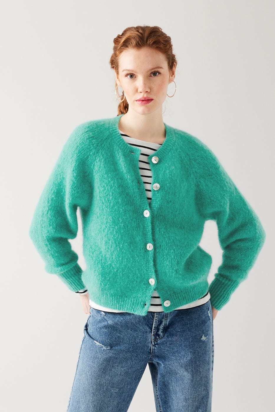 PREMIUM round-neck cardigan