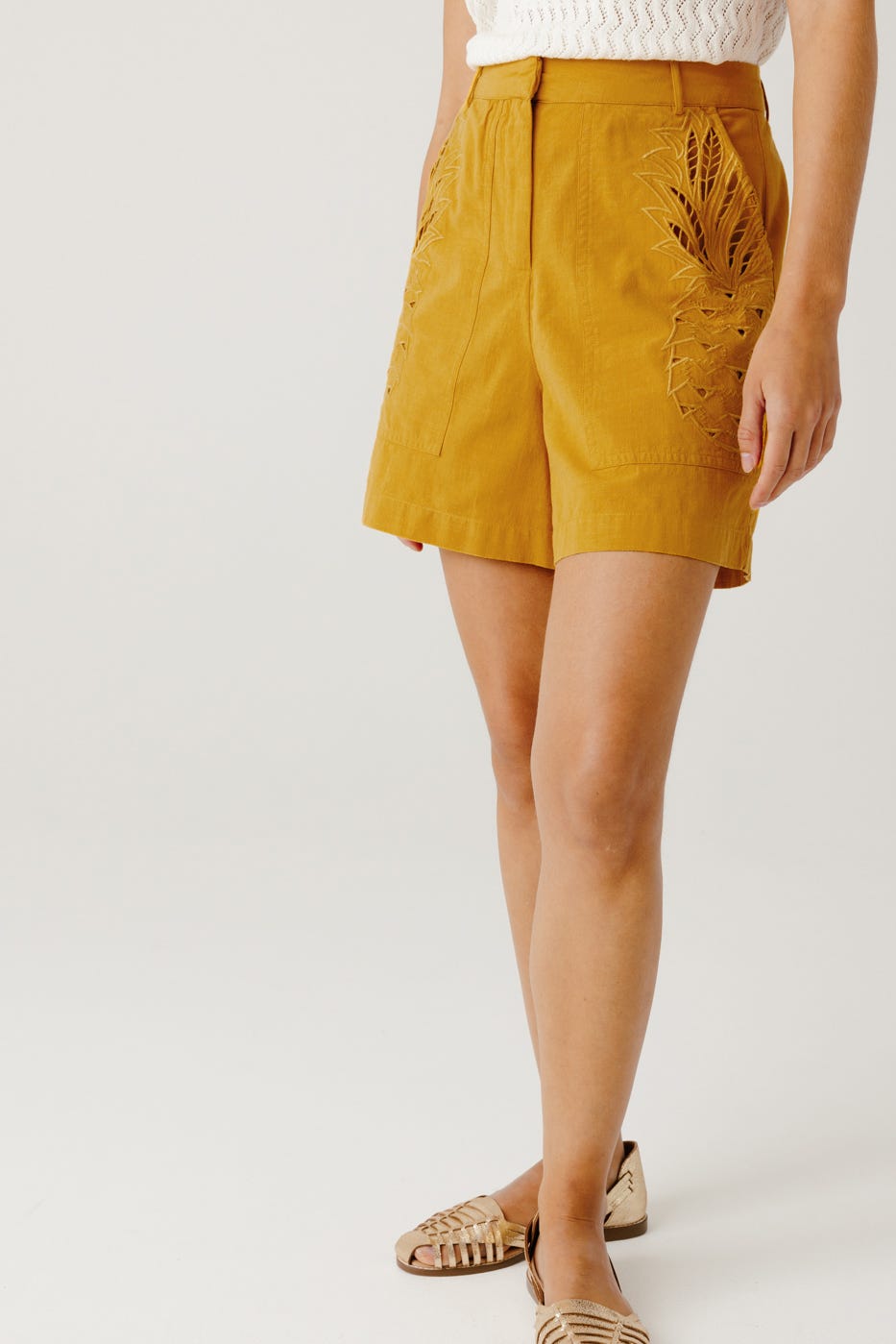 Short piñas talle alto