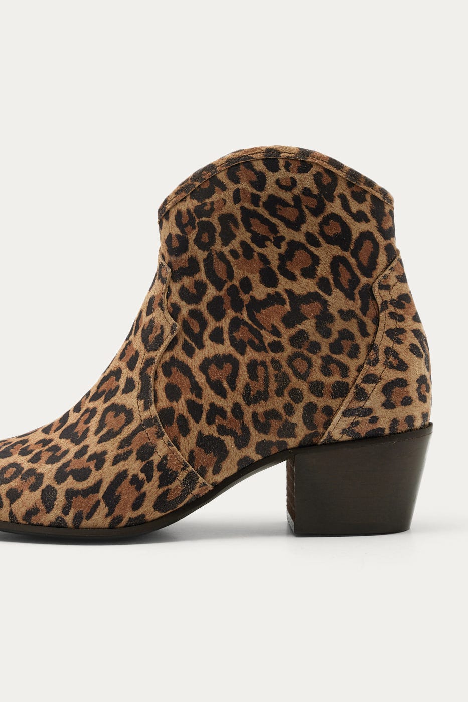 Boots en cuir effet léopard